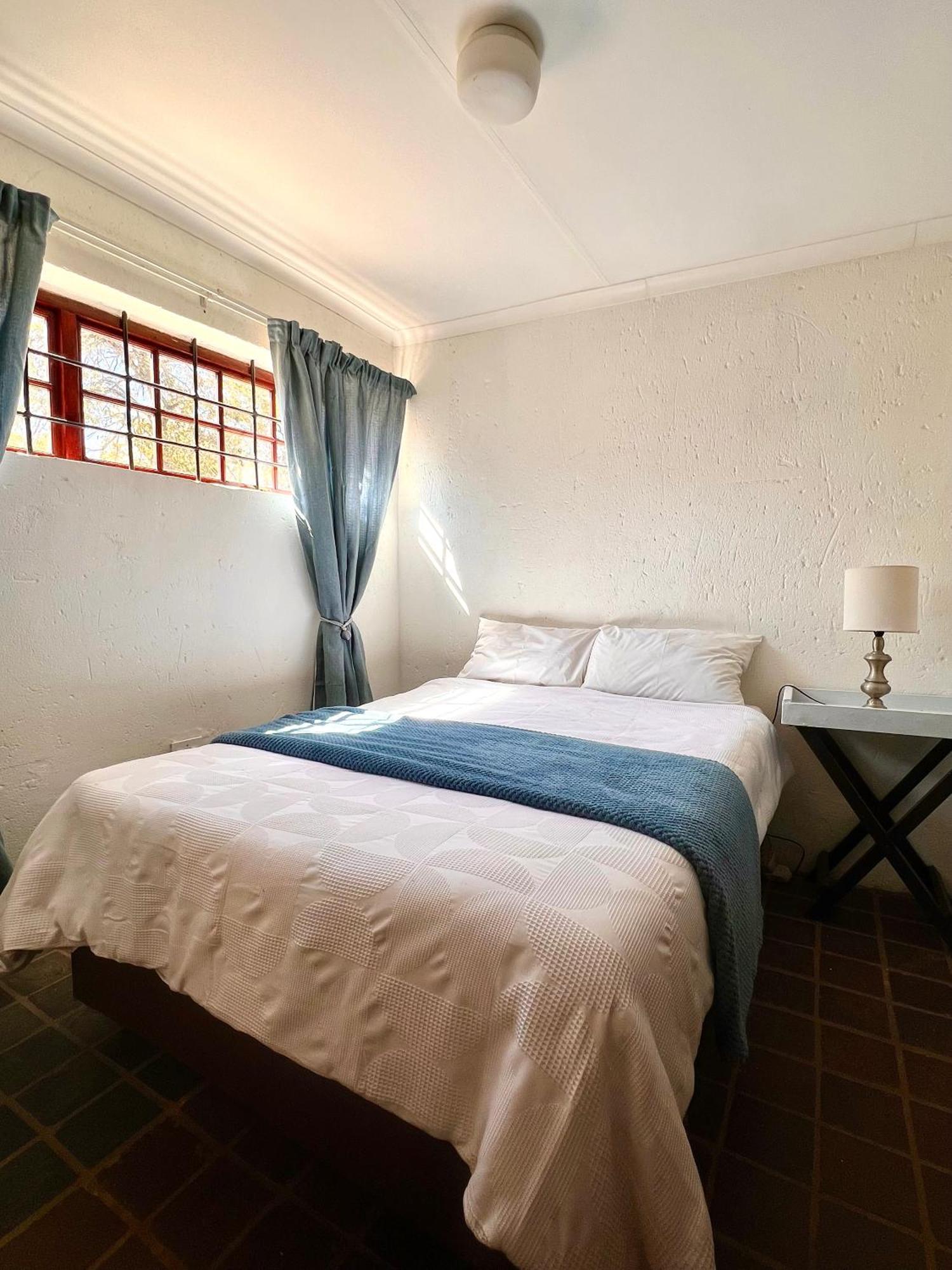 Katima Mountain View Lodge Hartbeespoort Exterior photo