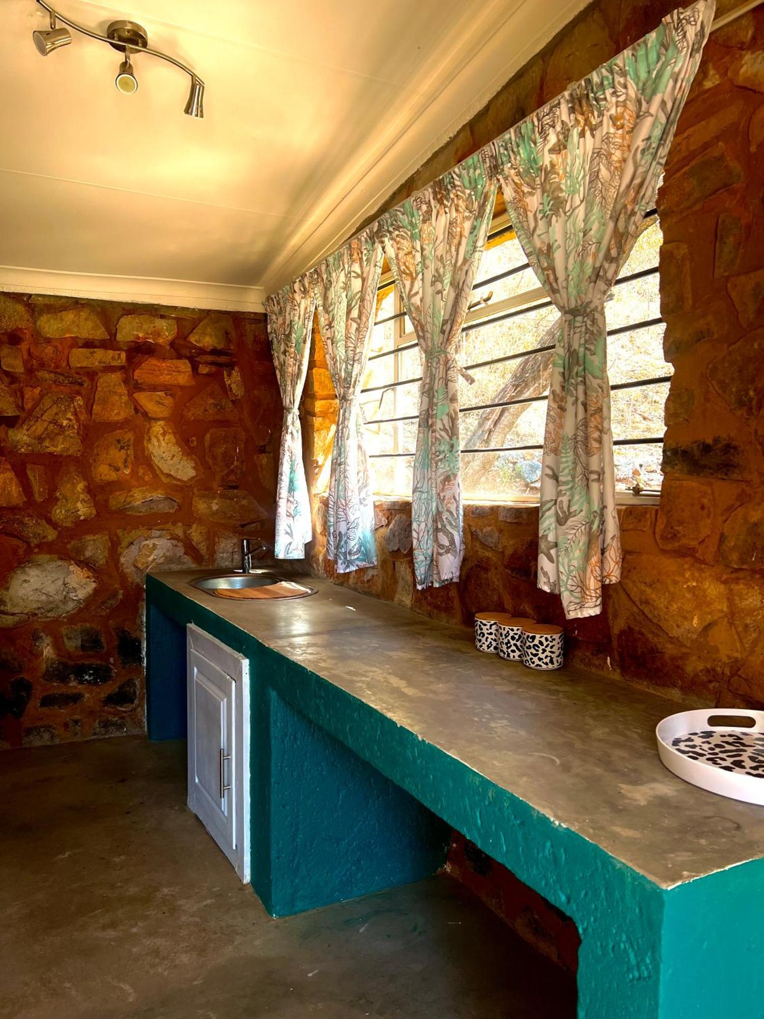 Katima Mountain View Lodge Hartbeespoort Exterior photo
